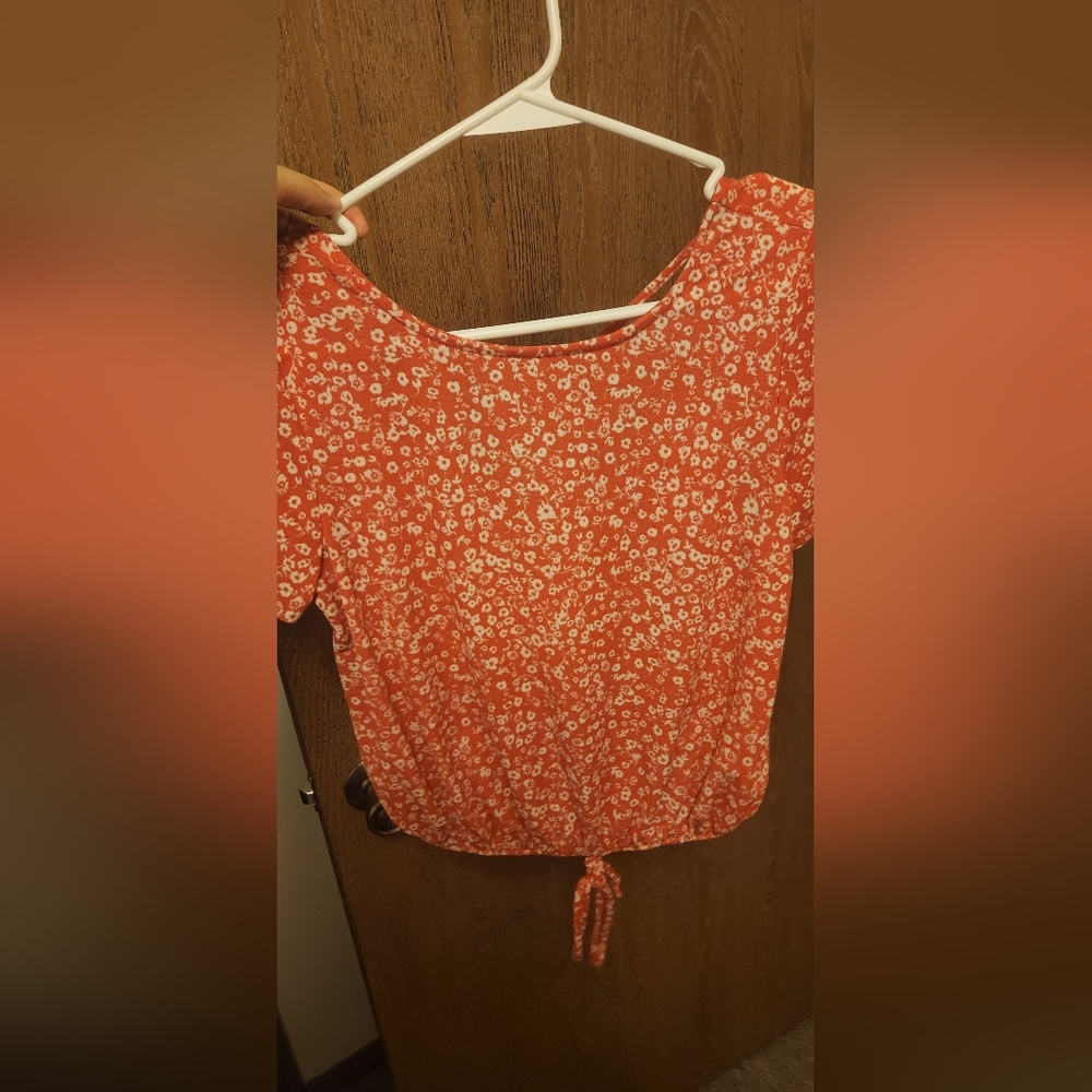 Pink floral t shirt
